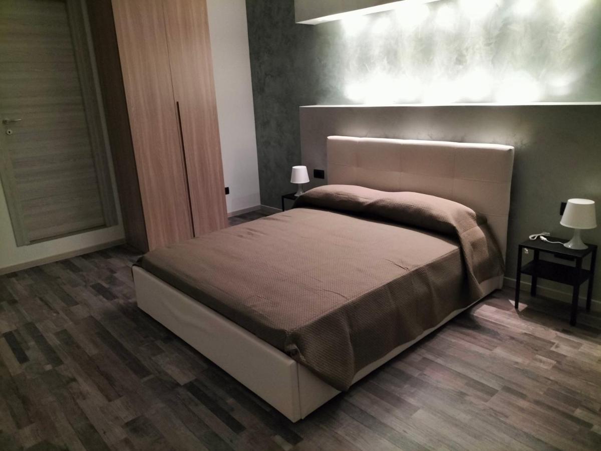 Santiago Rooms Caltagirone Exterior photo